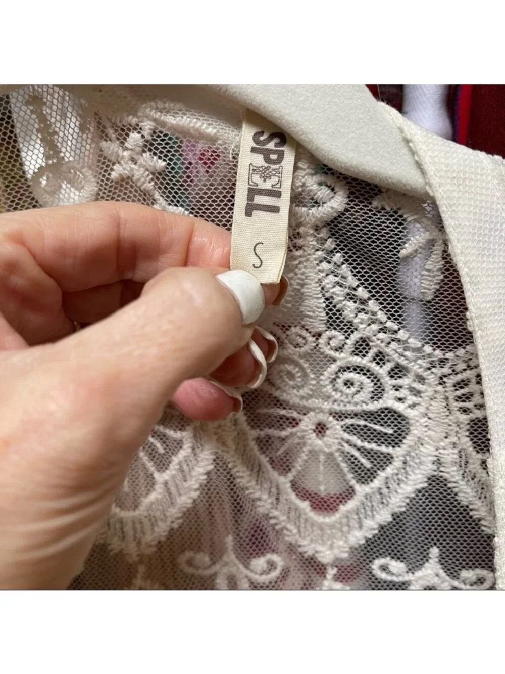 Spell VGUC Ophelia Cream Lace Duster Vest in Small - Picture 5 of 9